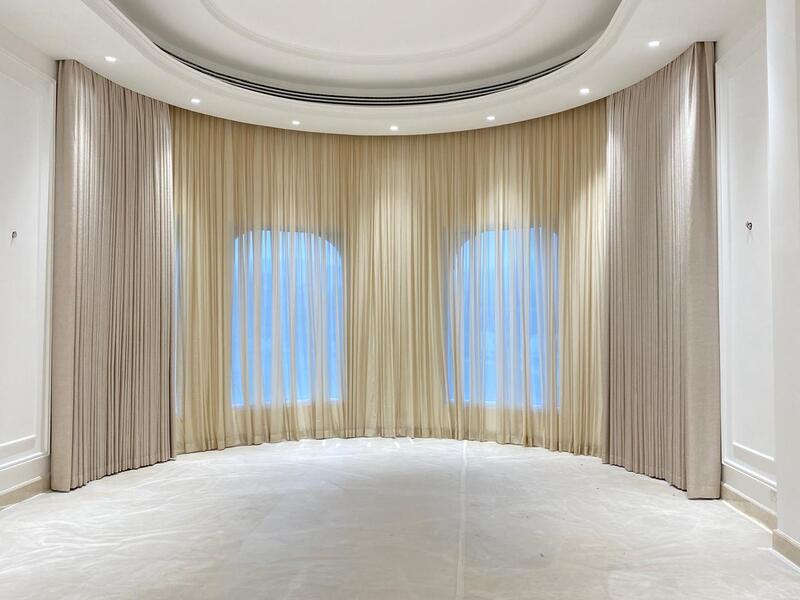 Mordan Curtain 